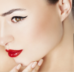 Ultra Black Eyeliner